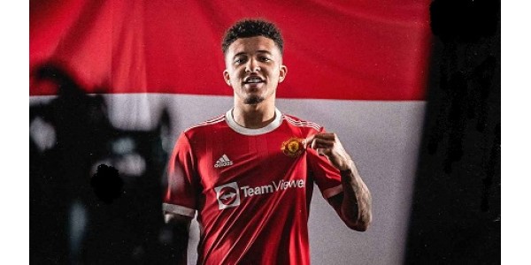 Jadon Sancho wraca do Premier League ponownie w koszulce Manchesteru United z numerem 25
